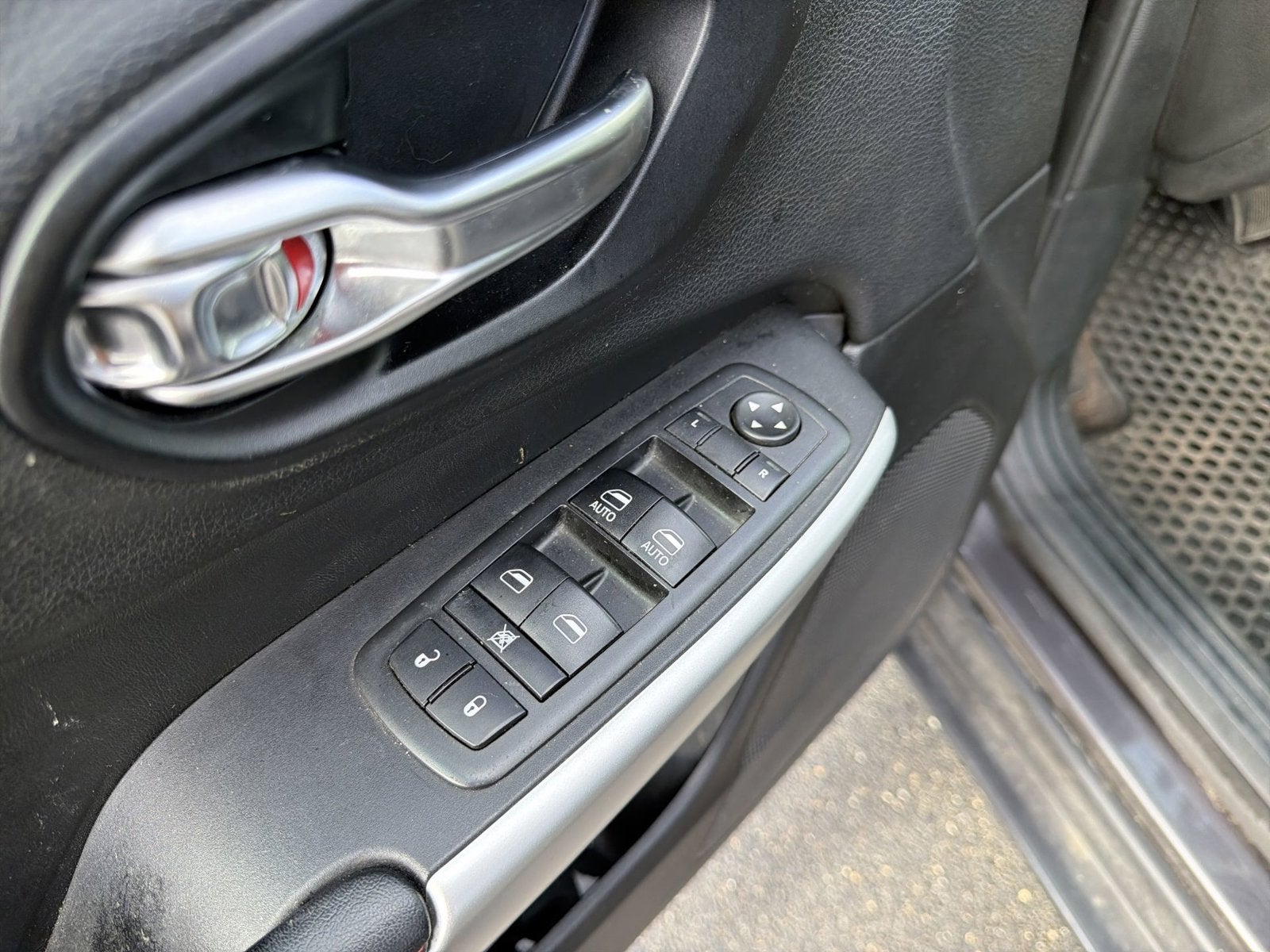 2017 Jeep Cherokee Trailhawk