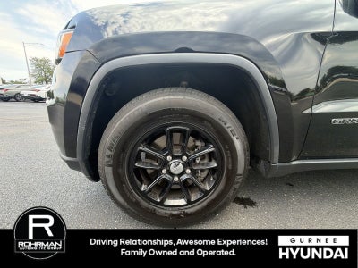 2019 Jeep Grand Cherokee Laredo E