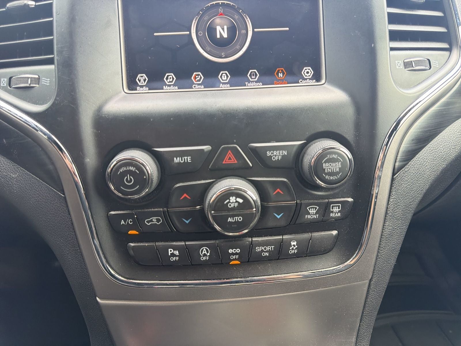2019 Jeep Grand Cherokee Laredo E