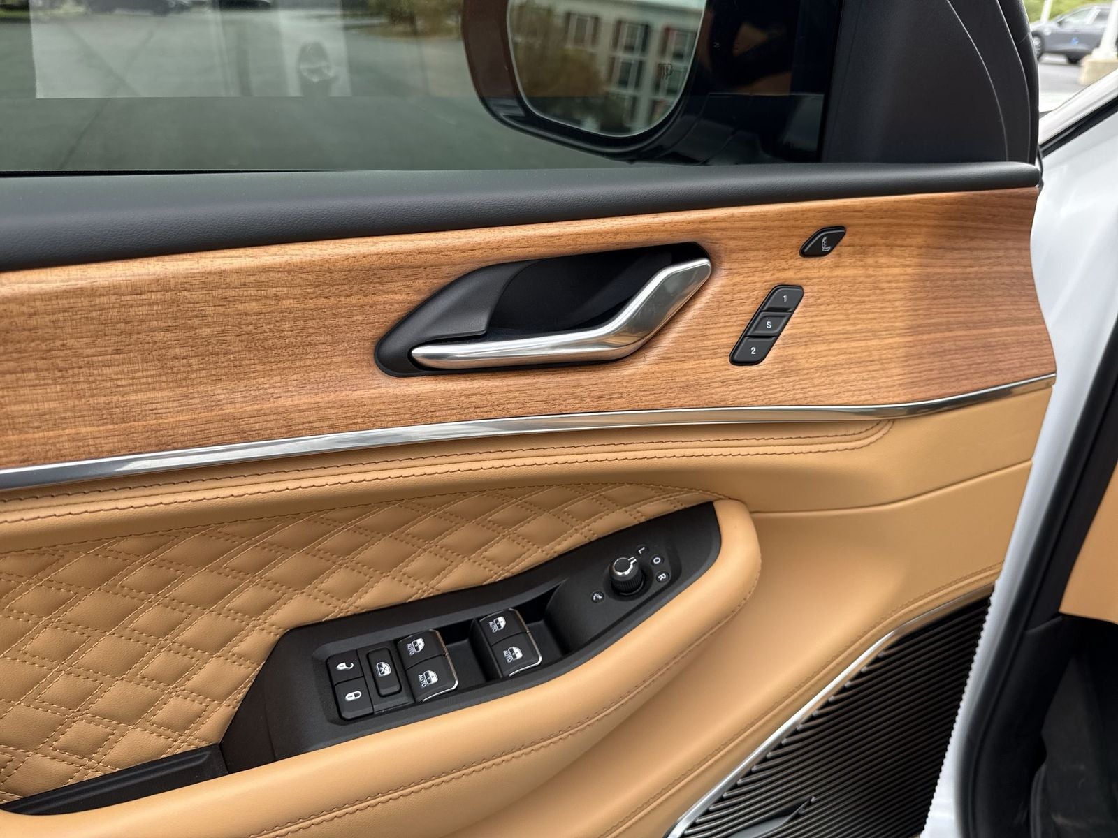 2025 Jeep Grand Cherokee Summit Reserve