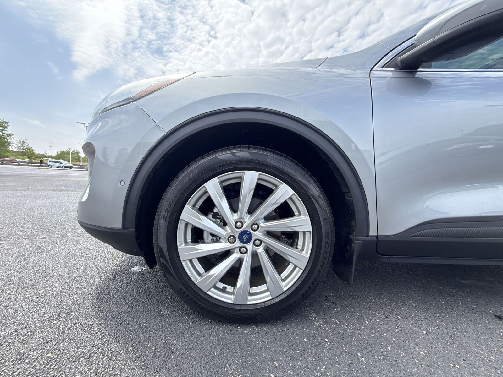 2022 Ford Escape Hybrid Titanium