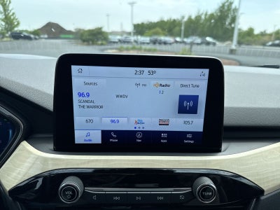 2022 Ford Escape Hybrid Titanium
