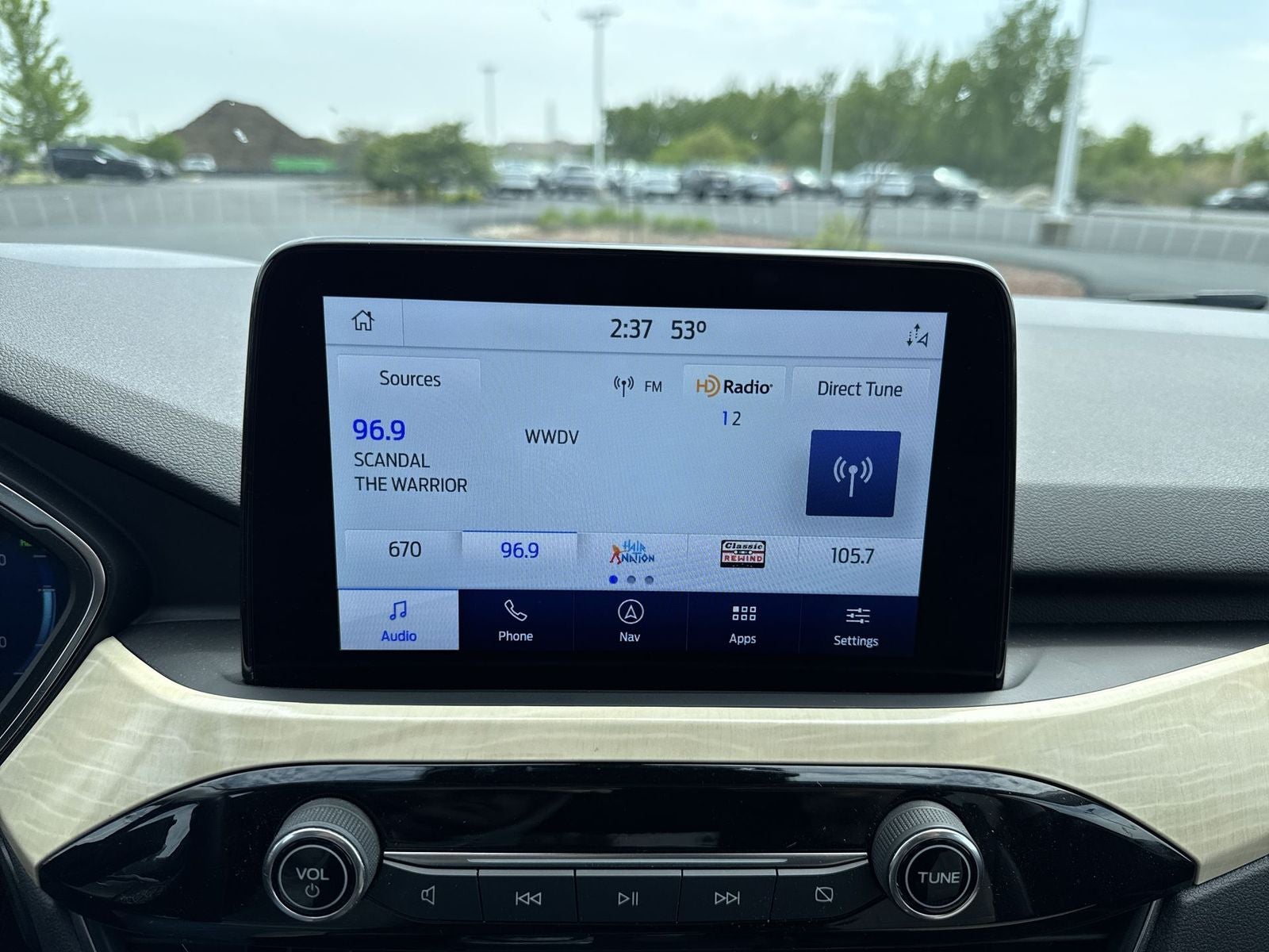 2022 Ford Escape Hybrid Titanium