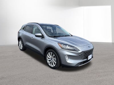 2022 Ford Escape Hybrid Titanium