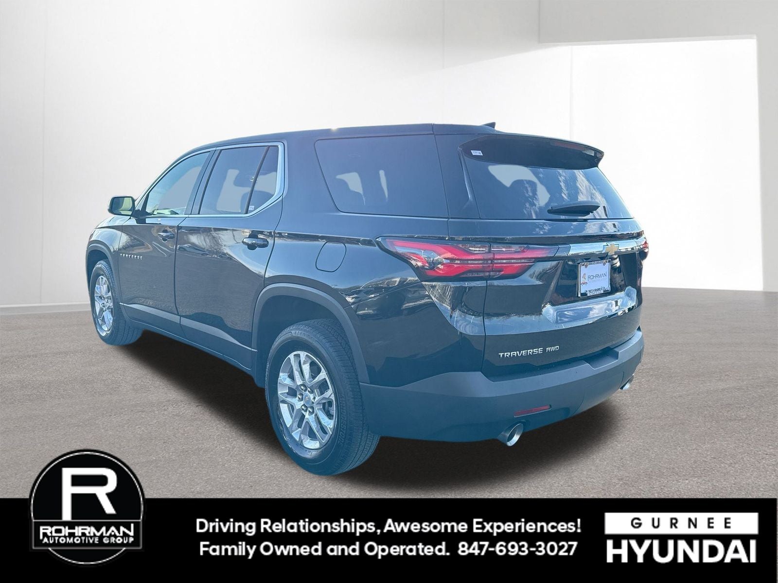 2023 Chevrolet Traverse LS