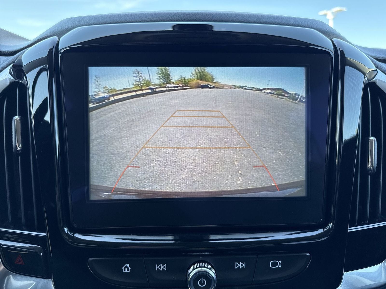 2018 Chevrolet Traverse LT Cloth w/1LT