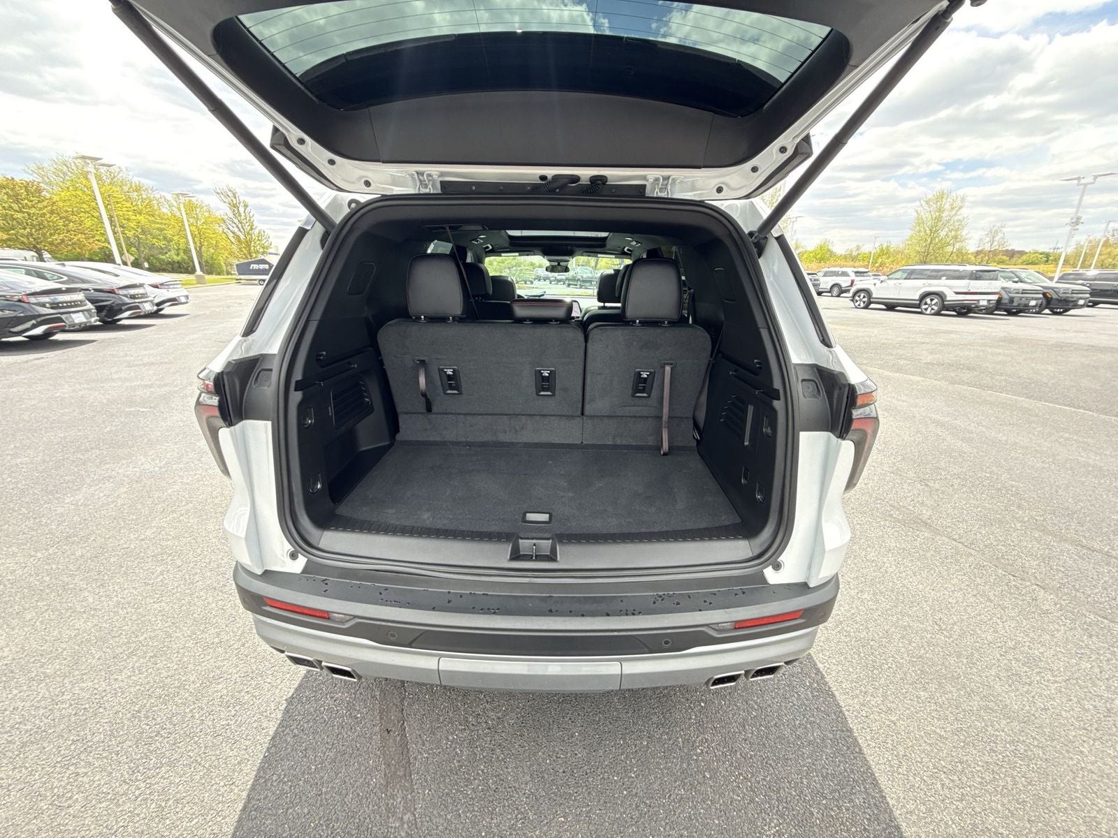 2025 Chevrolet Traverse Z71