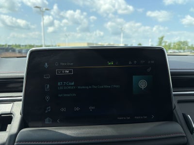 2023 Chevrolet Suburban RST