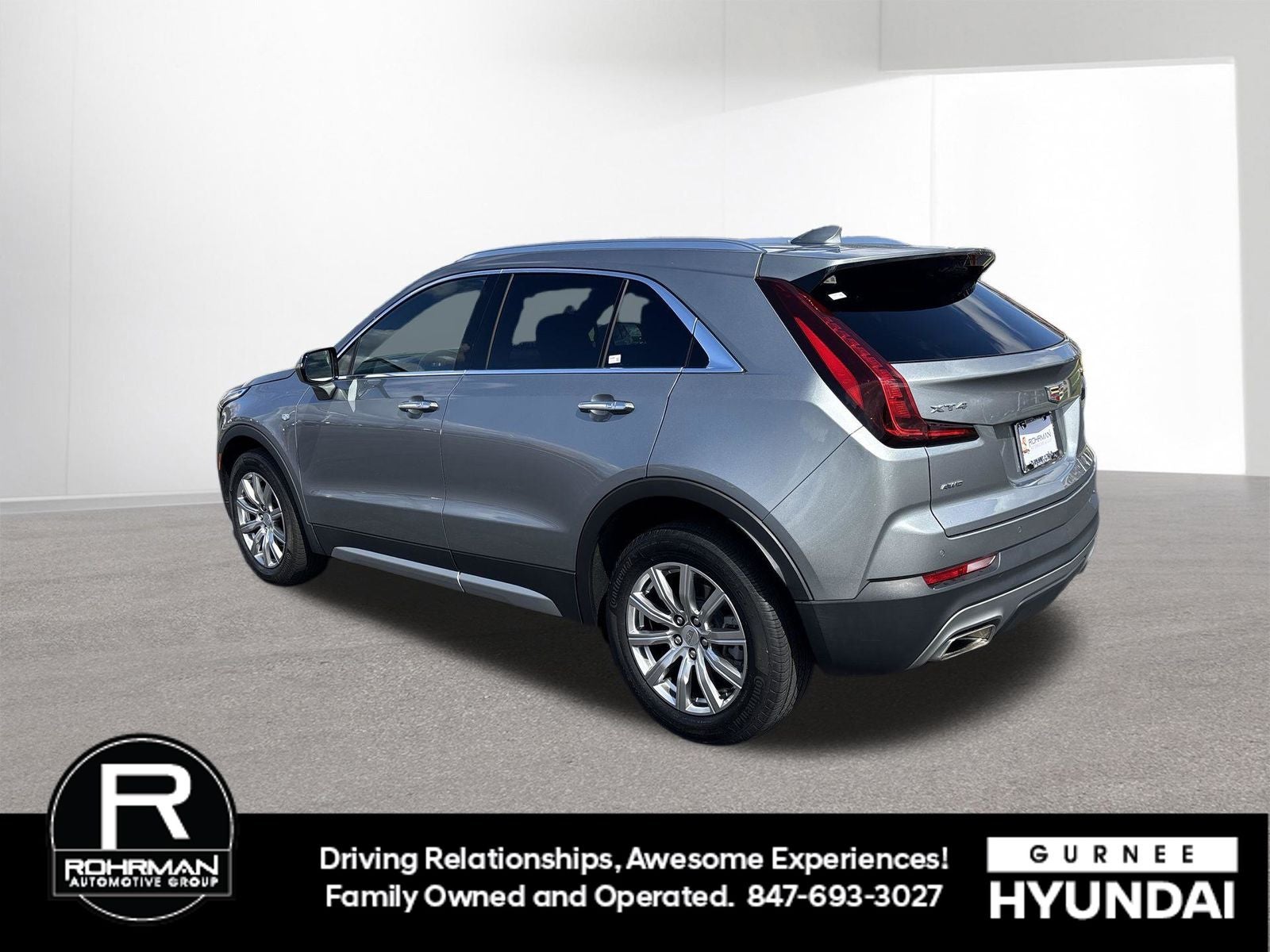 2023 Cadillac XT4 Premium Luxury