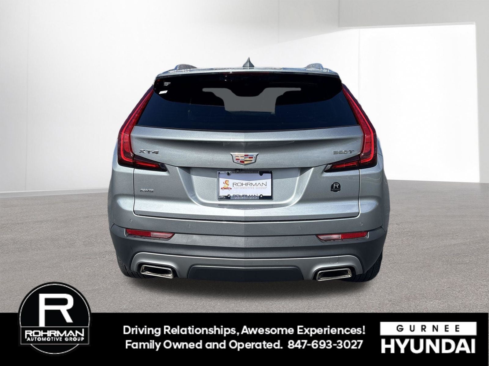 2023 Cadillac XT4 Premium Luxury