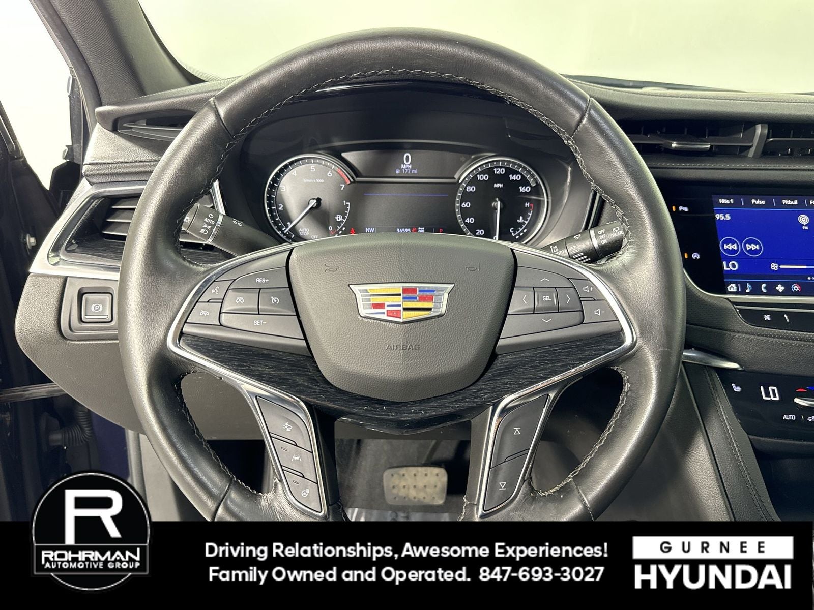 2022 Cadillac XT5 Premium Luxury