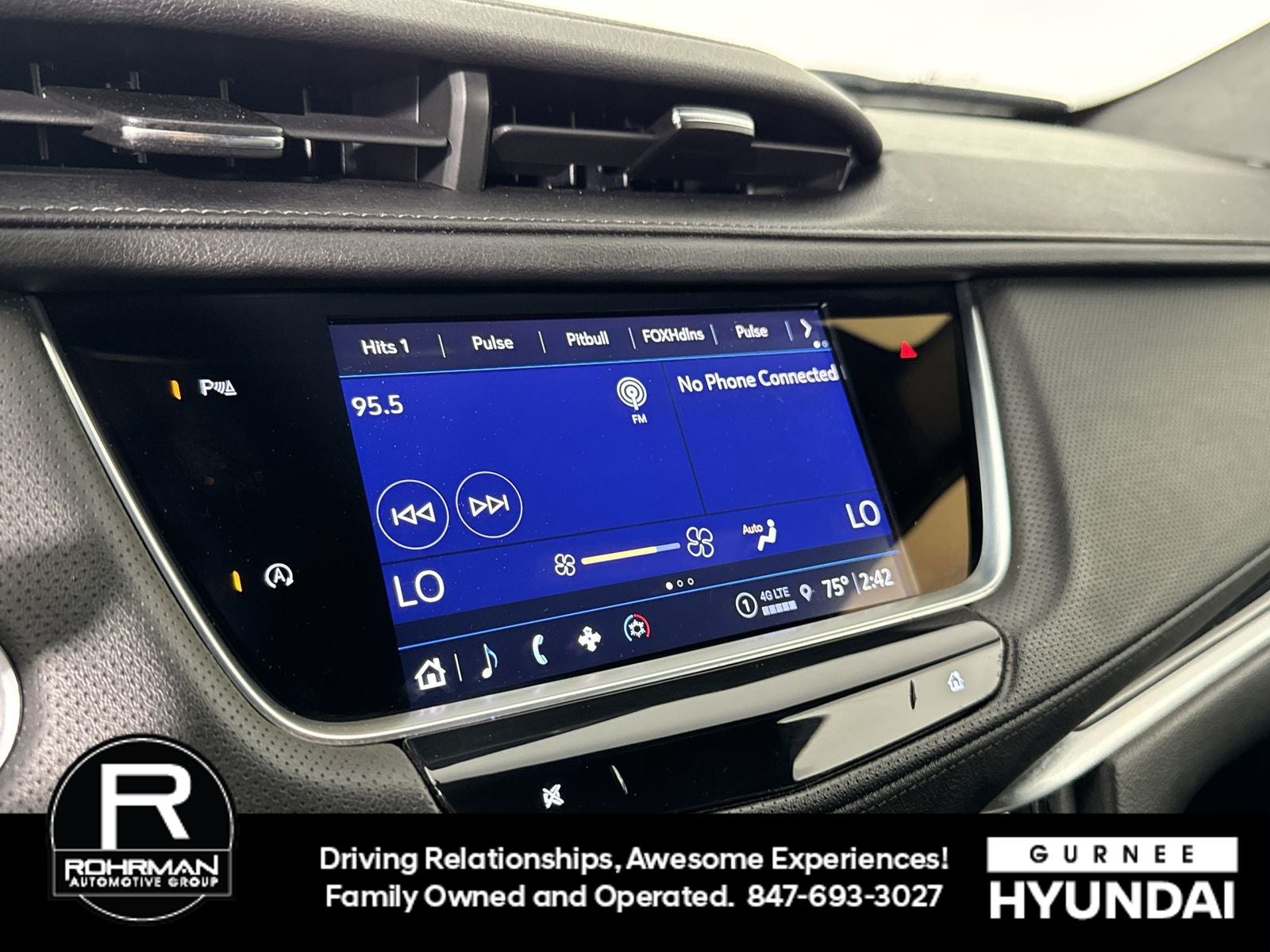 2022 Cadillac XT5 Premium Luxury