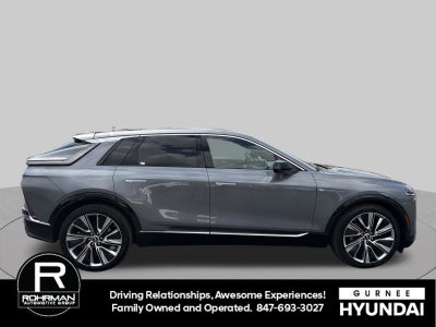 2023 Cadillac LYRIQ Luxury