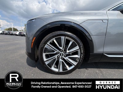2023 Cadillac LYRIQ Luxury