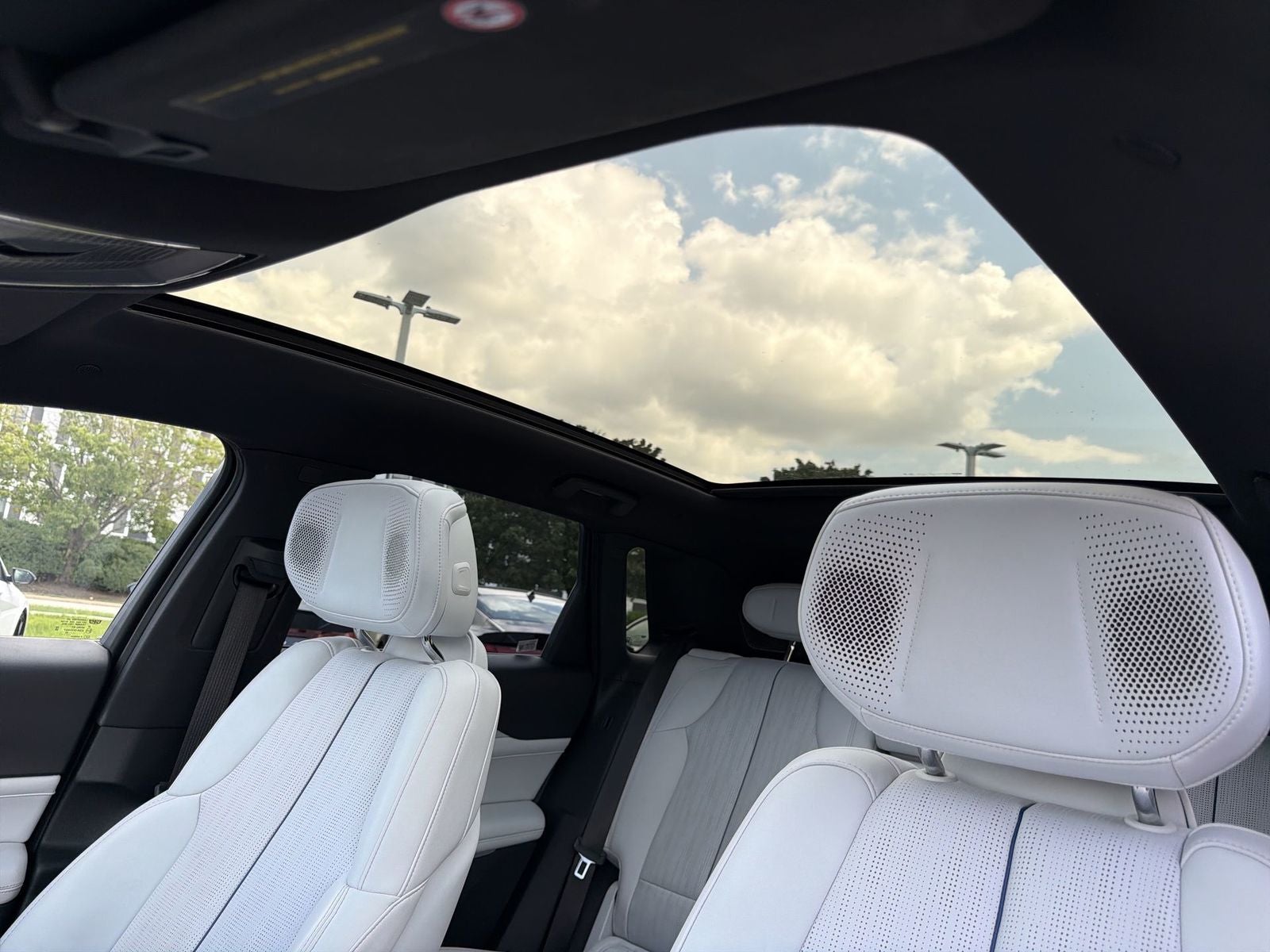 2023 Cadillac LYRIQ Luxury