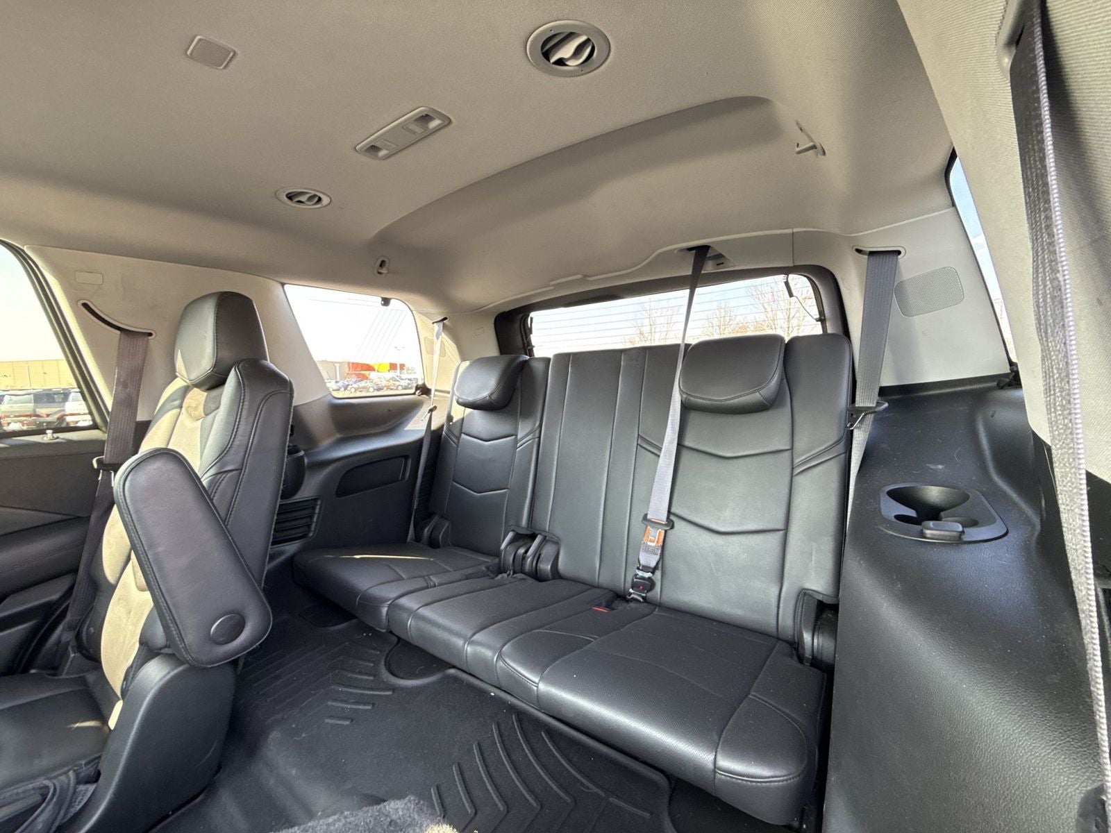 2016 Cadillac Escalade Luxury