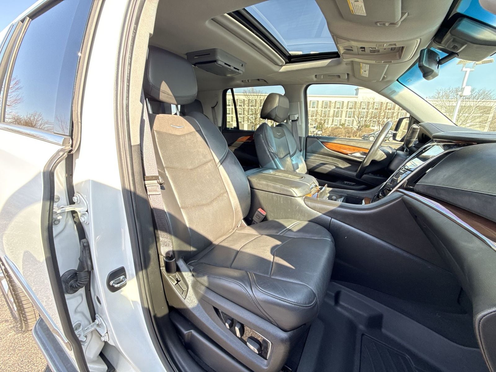 2016 Cadillac Escalade Luxury