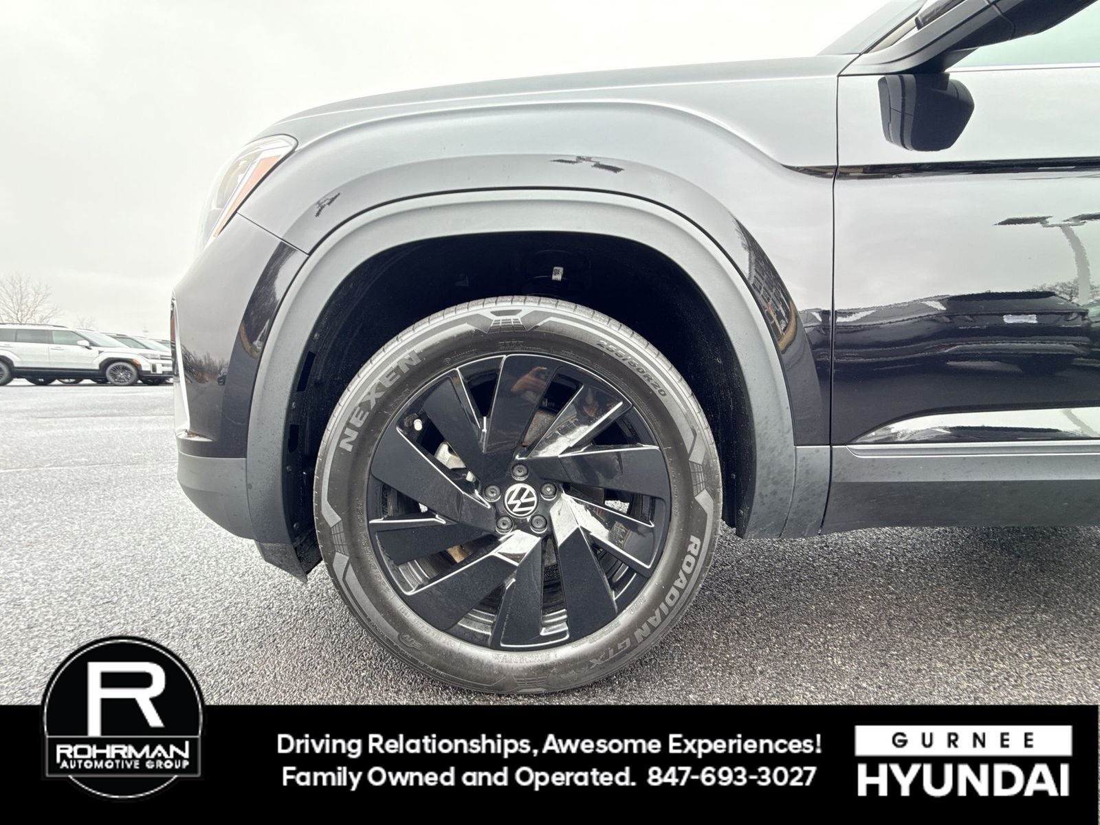 2024 Volkswagen Atlas 2.0T SE w/Technology