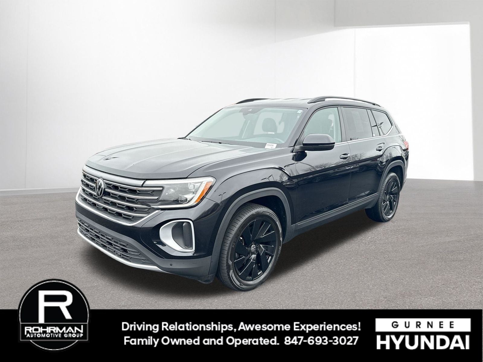 2024 Volkswagen Atlas 2.0T SE w/Technology