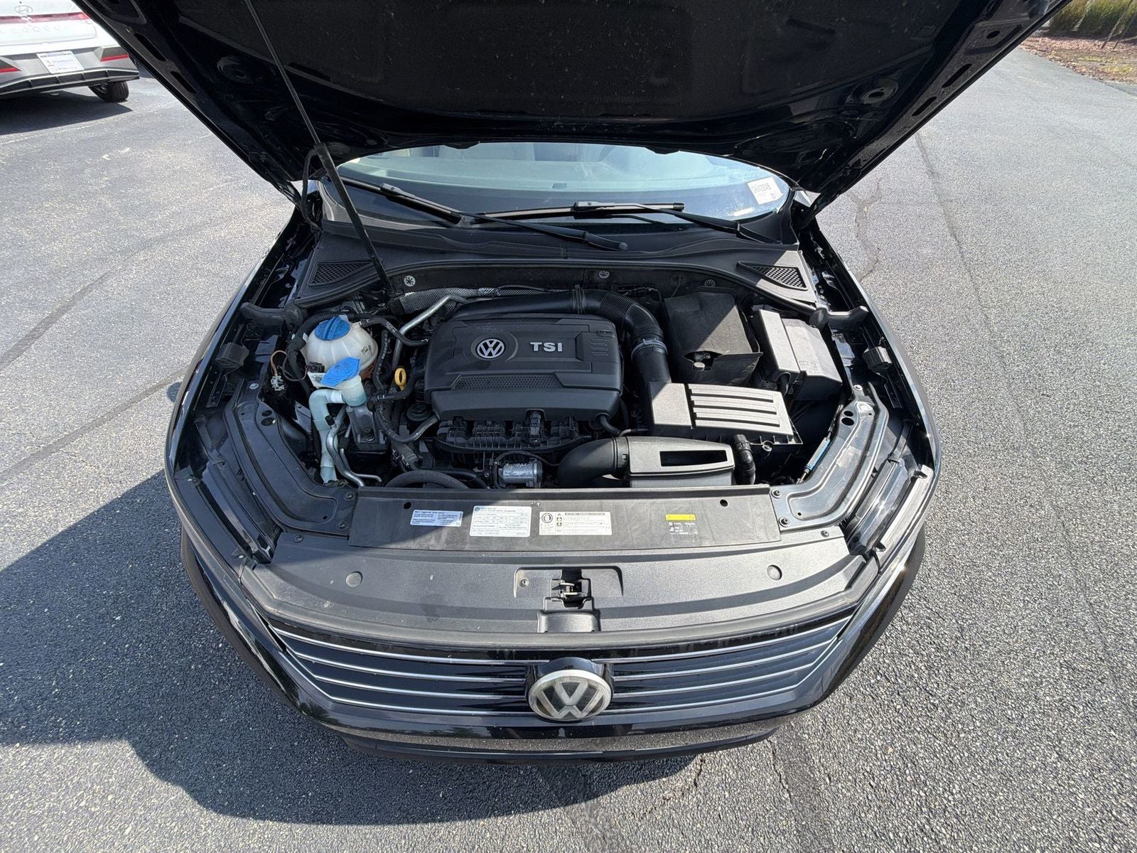 2016 Volkswagen Passat SEL