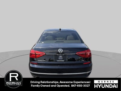 2016 Volkswagen Passat SEL