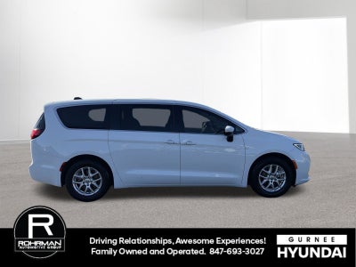 2023 Chrysler Pacifica Touring L