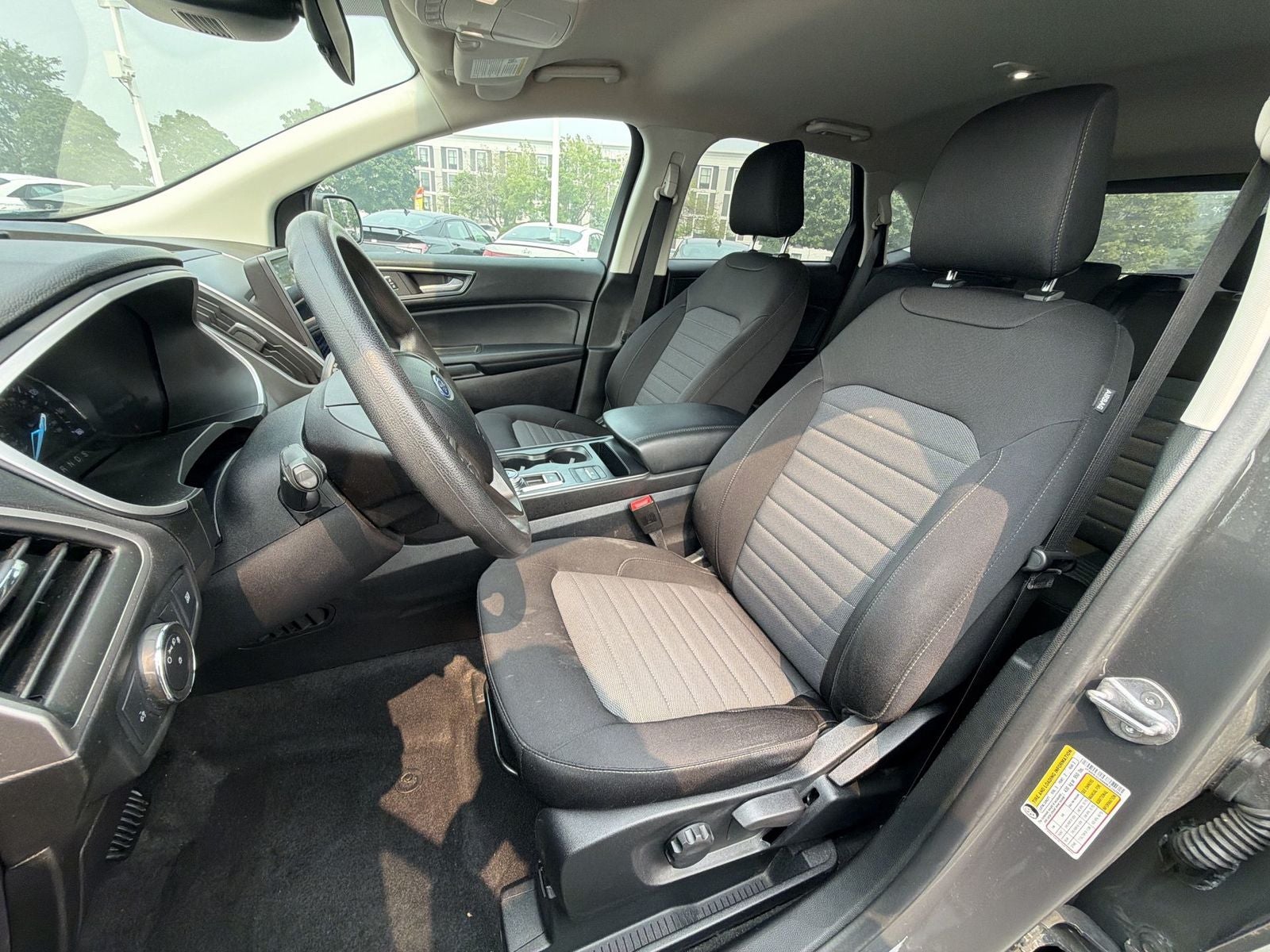 2021 Ford Edge SE