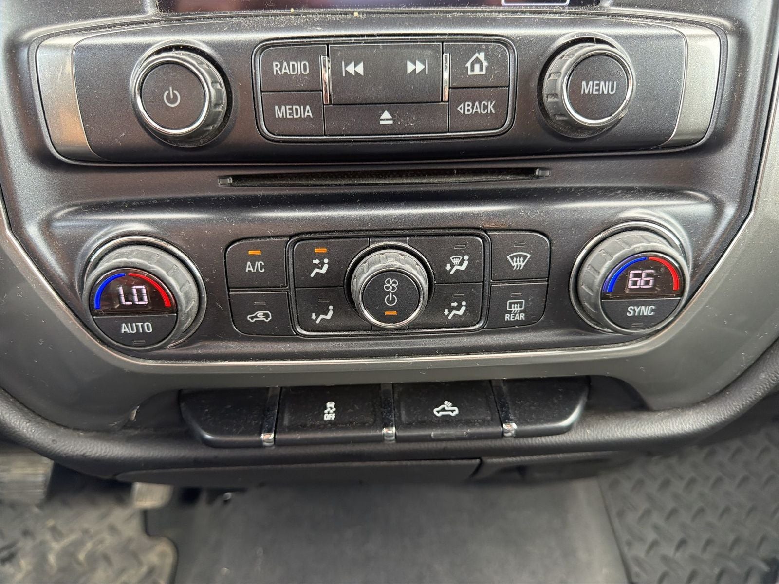 2018 Chevrolet Silverado 1500 LT LT1