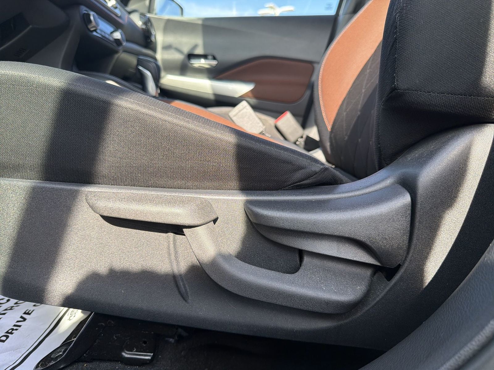 2019 Nissan Kicks SR