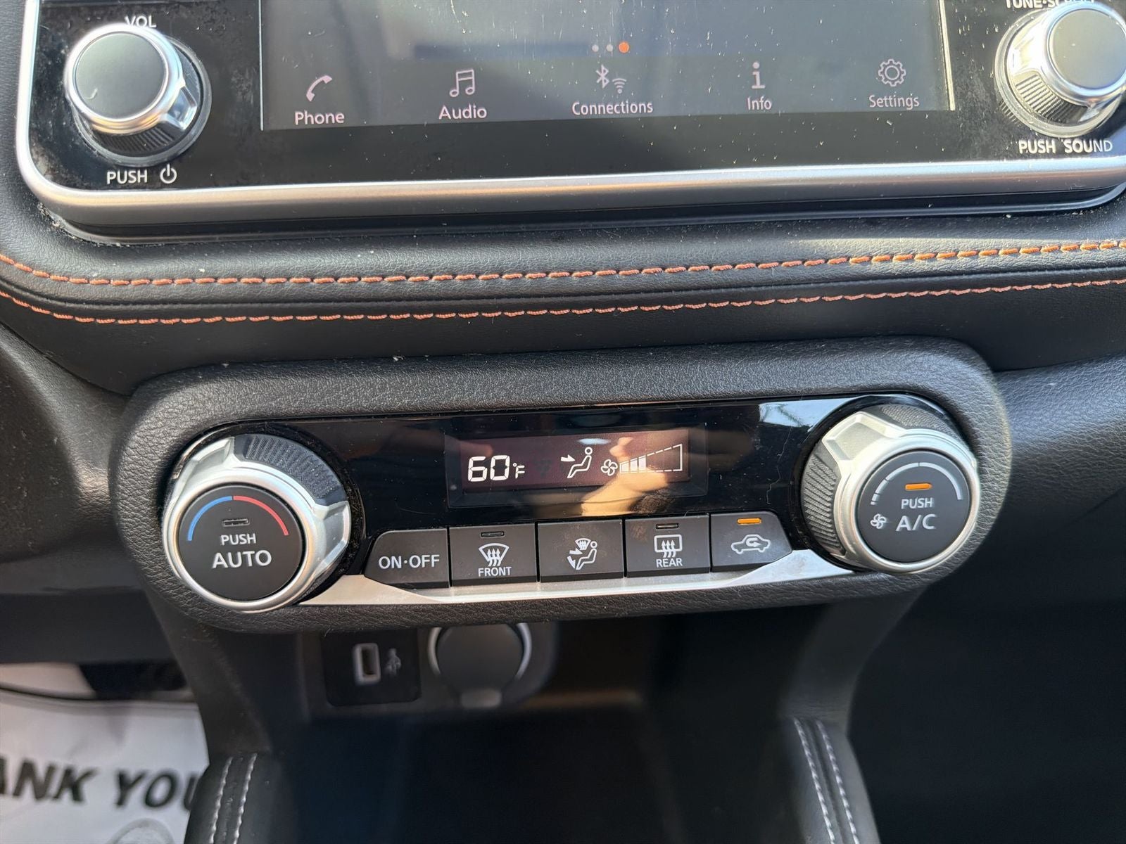2019 Nissan Kicks SR