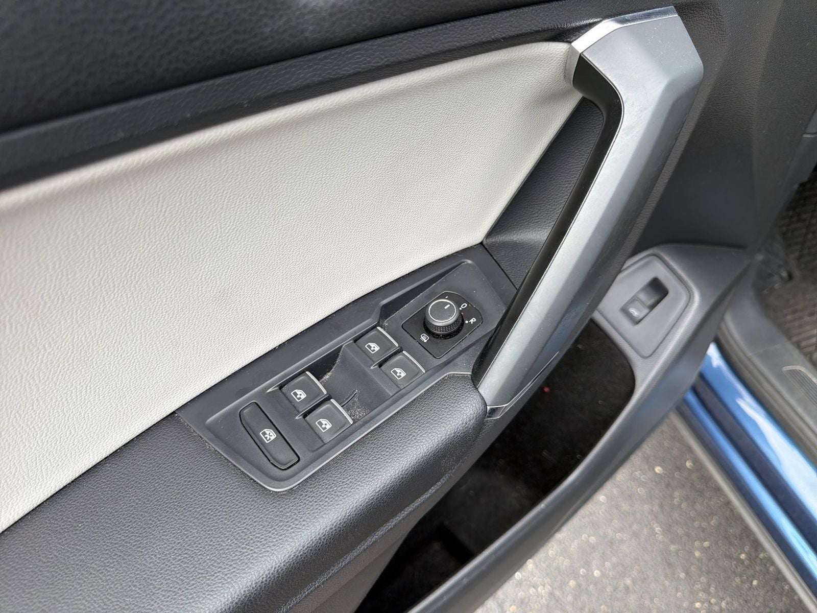 2018 Volkswagen Tiguan 2.0T SEL 4Motion