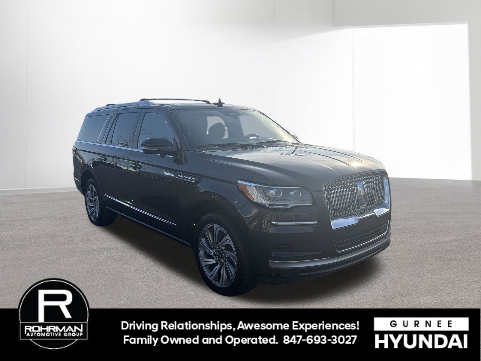 2023 Lincoln Navigator L Reserve