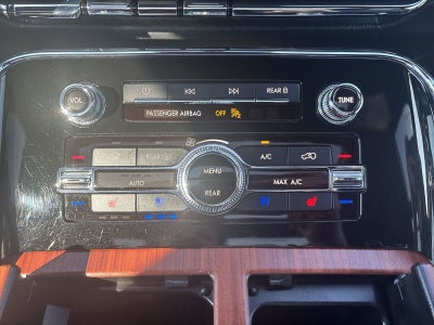 2023 Lincoln Navigator L Reserve