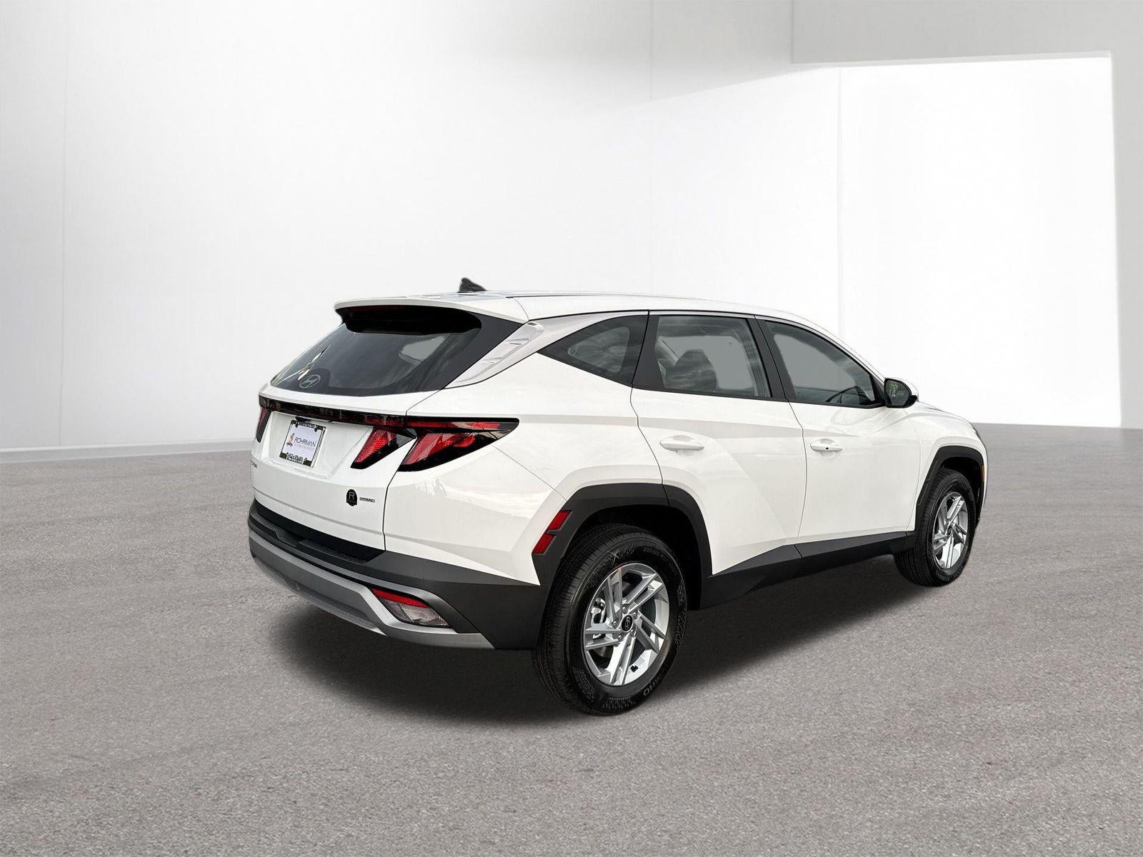 2026 Hyundai TUCSON SE
