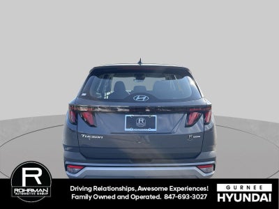 2026 Hyundai TUCSON SE