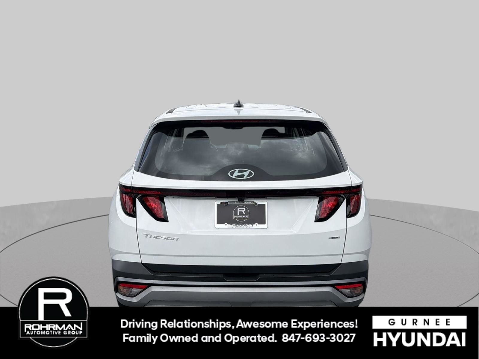 2026 Hyundai TUCSON SE