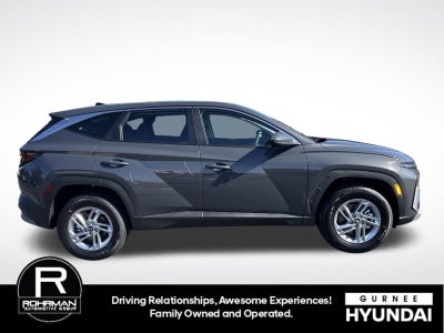 2026 Hyundai TUCSON SE