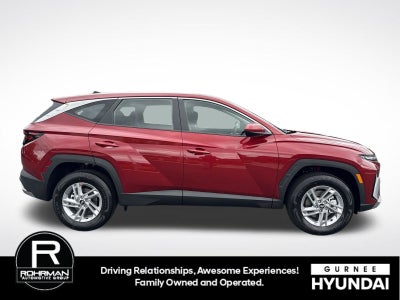 2026 Hyundai TUCSON SE