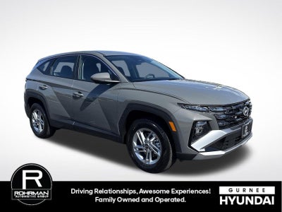 2026 Hyundai TUCSON SE