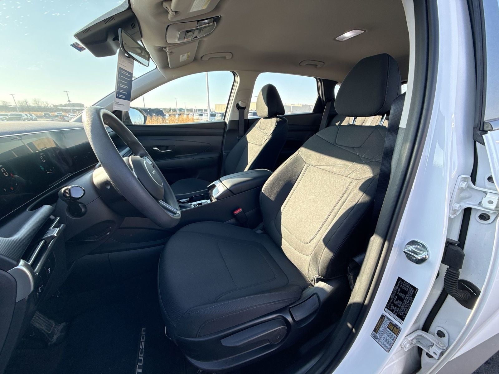 2025 Hyundai TUCSON SE