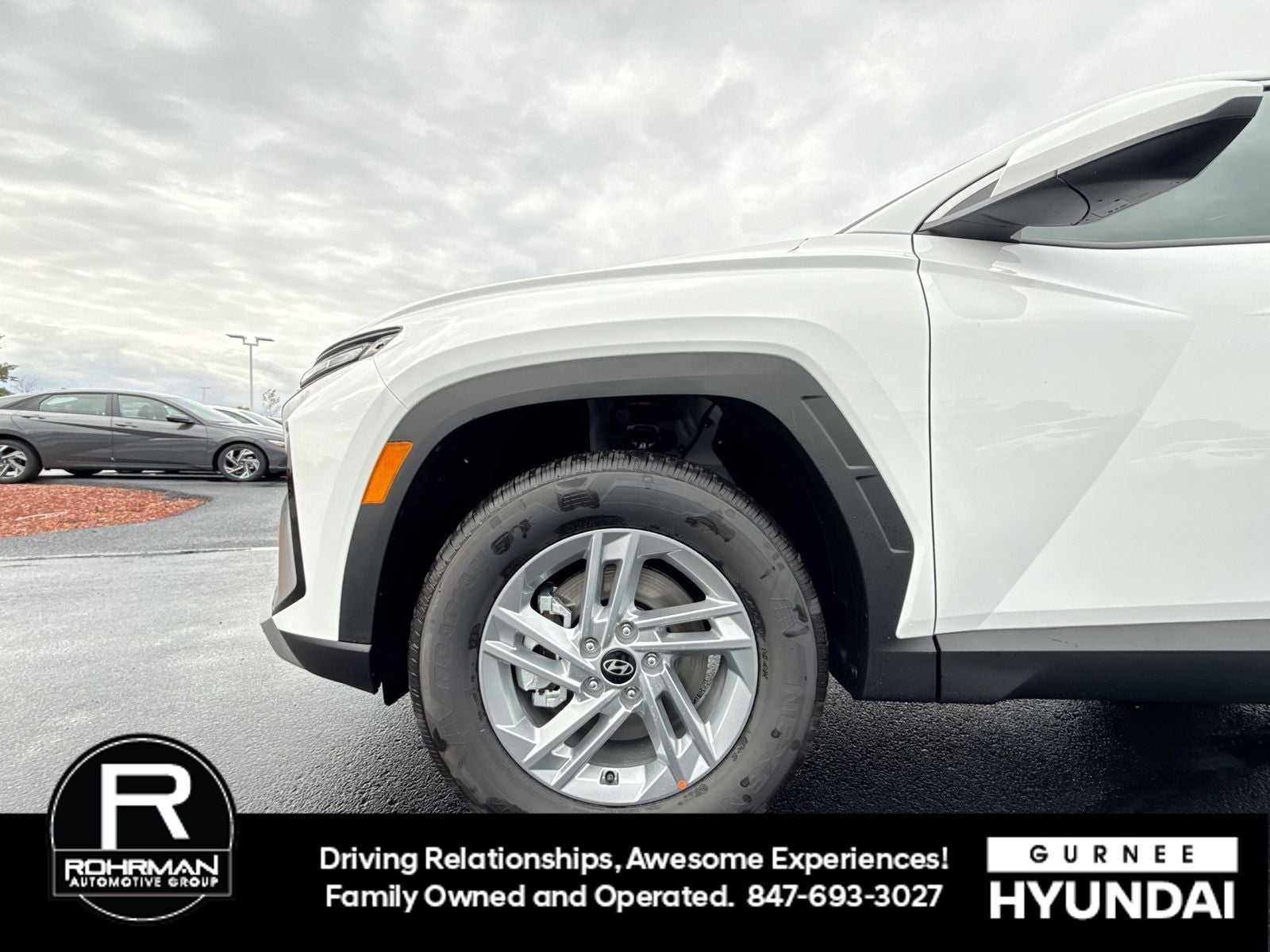 2026 Hyundai TUCSON SE