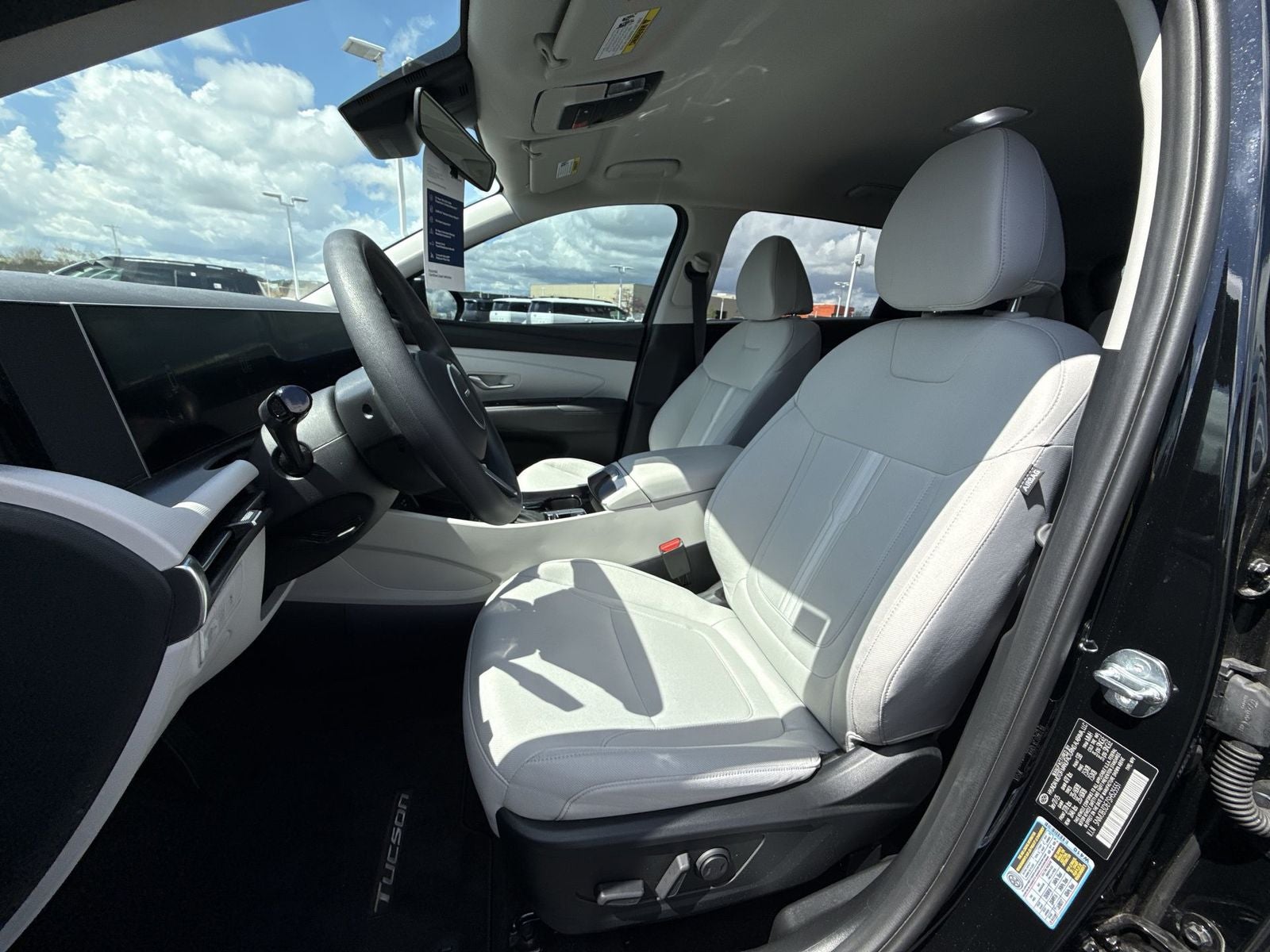 2025 Hyundai TUCSON SEL