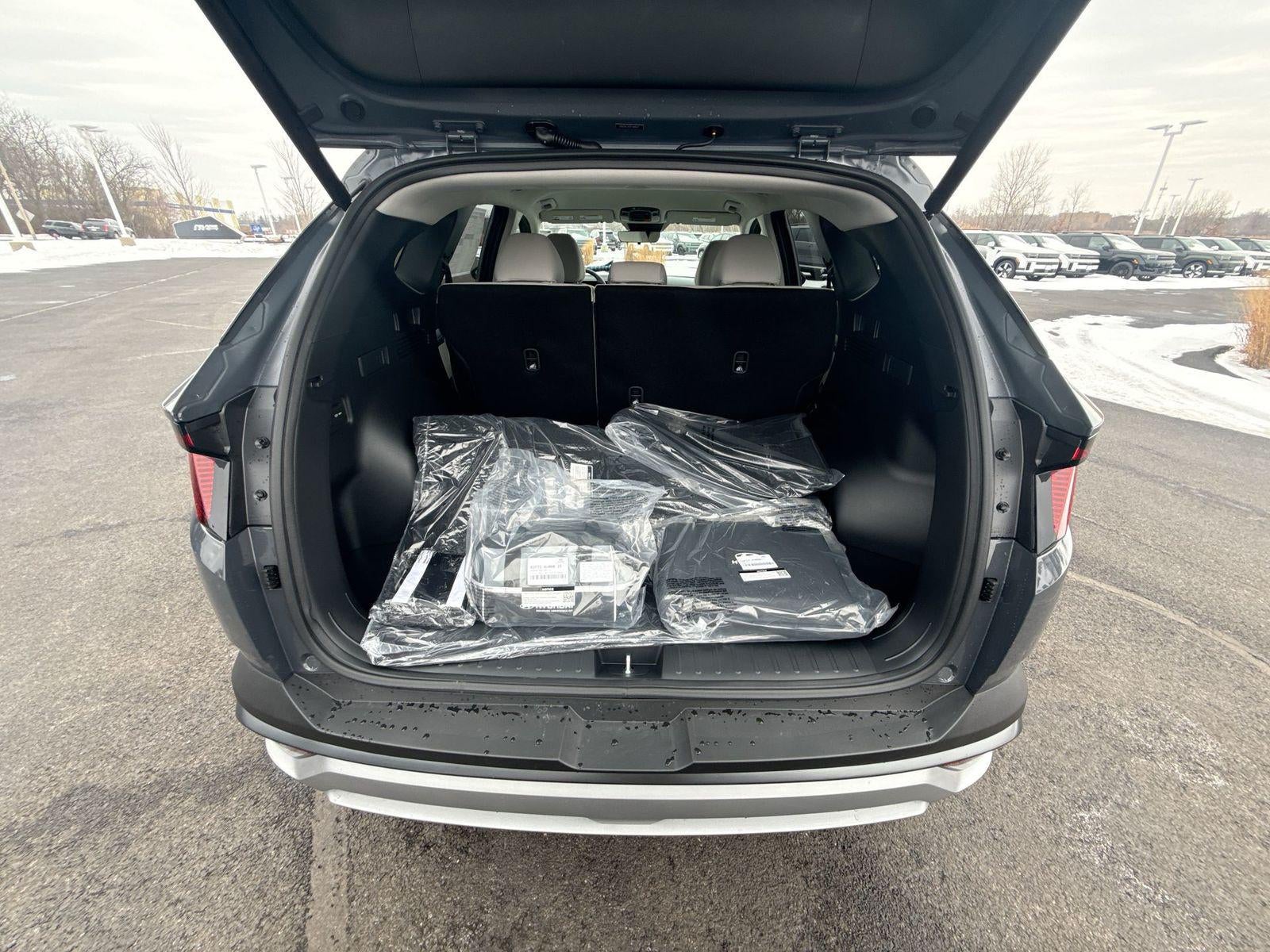 2026 Hyundai TUCSON SEL