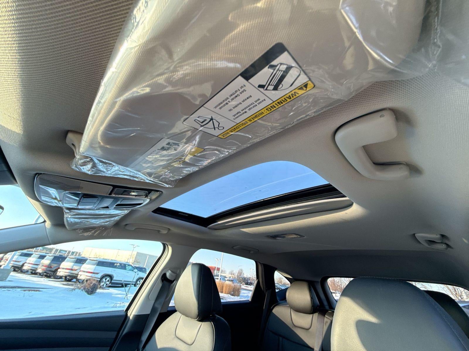 2026 Hyundai TUCSON SEL Premium