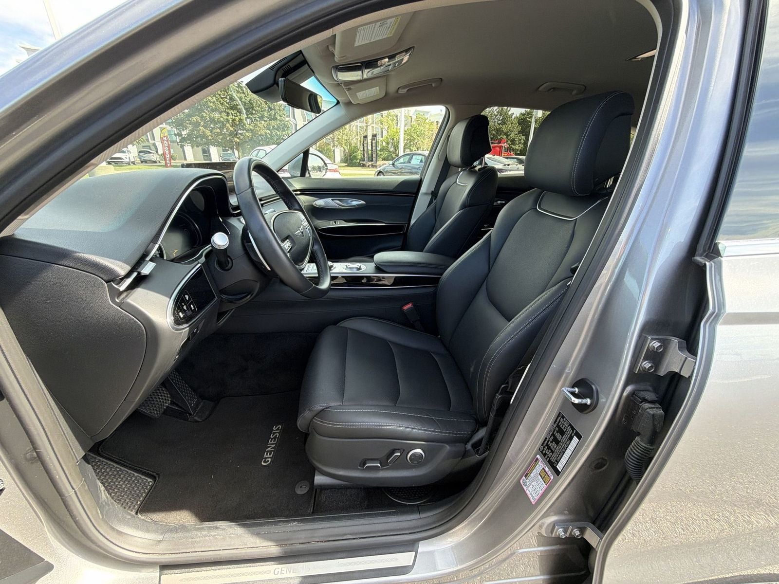 2025 Genesis GV70 2.5T