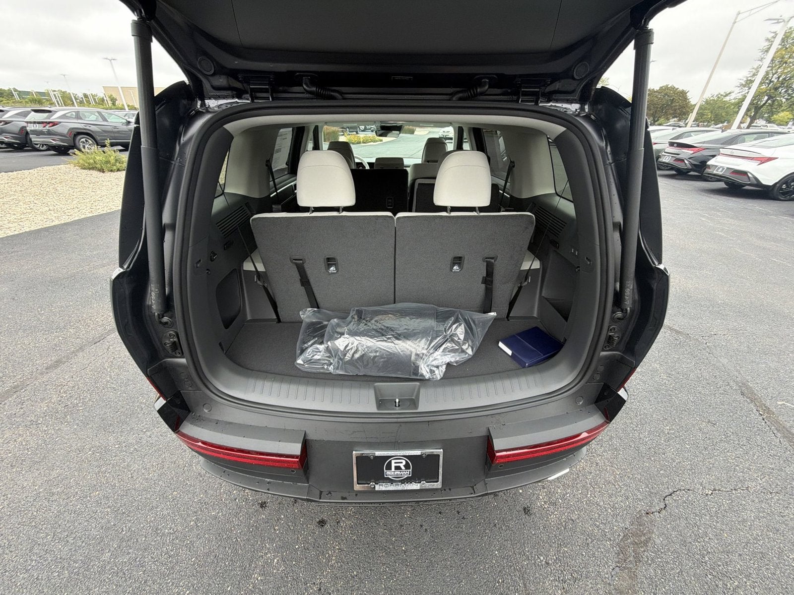 2027 Hyundai SANTA FE SE