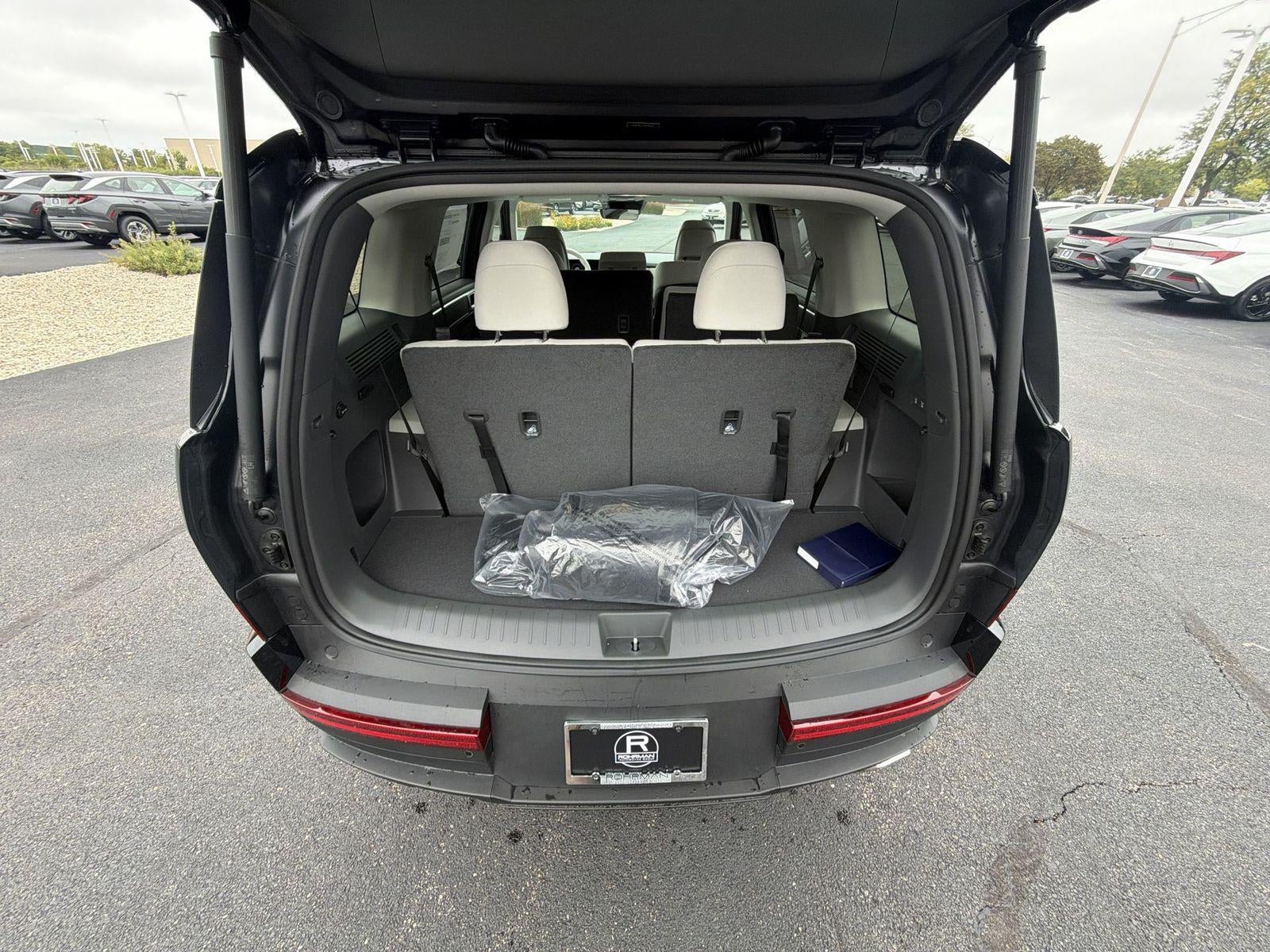 2027 Hyundai SANTA FE SE