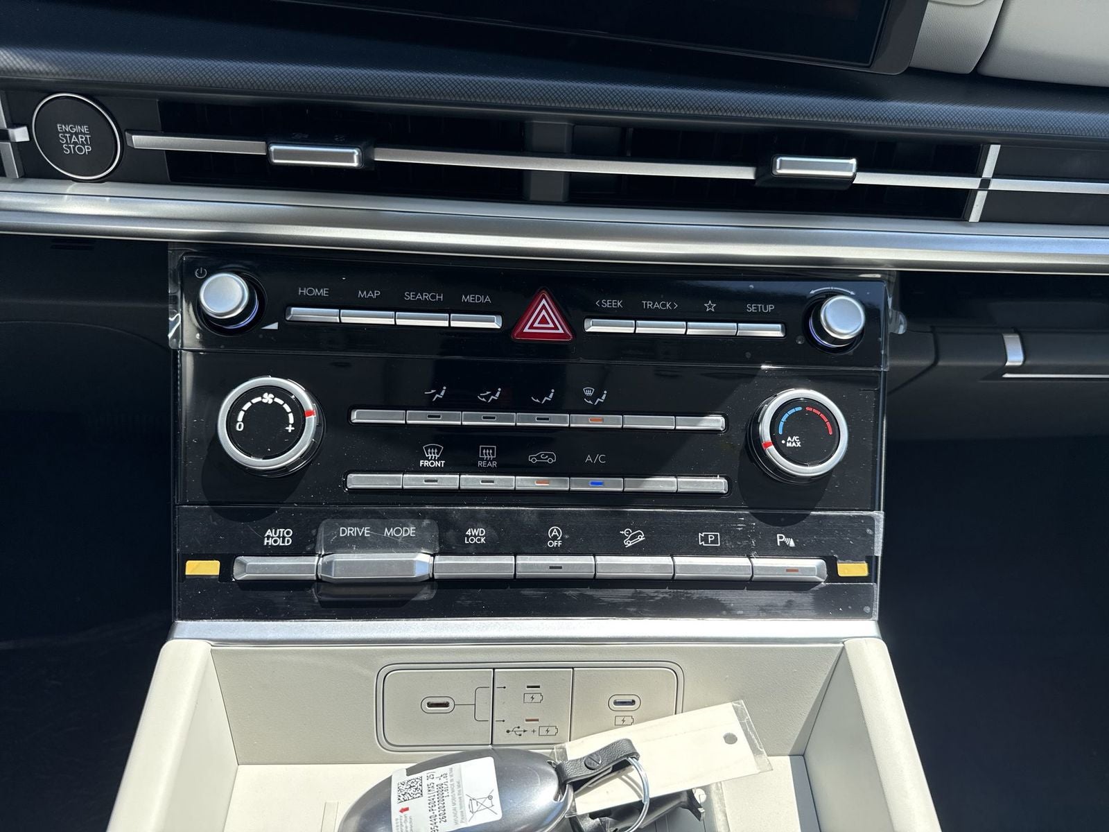 2026 Hyundai SANTA FE SE