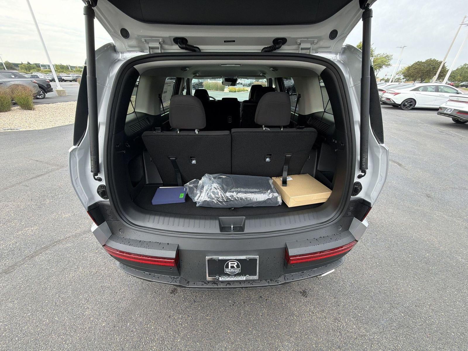 2027 Hyundai SANTA FE SE