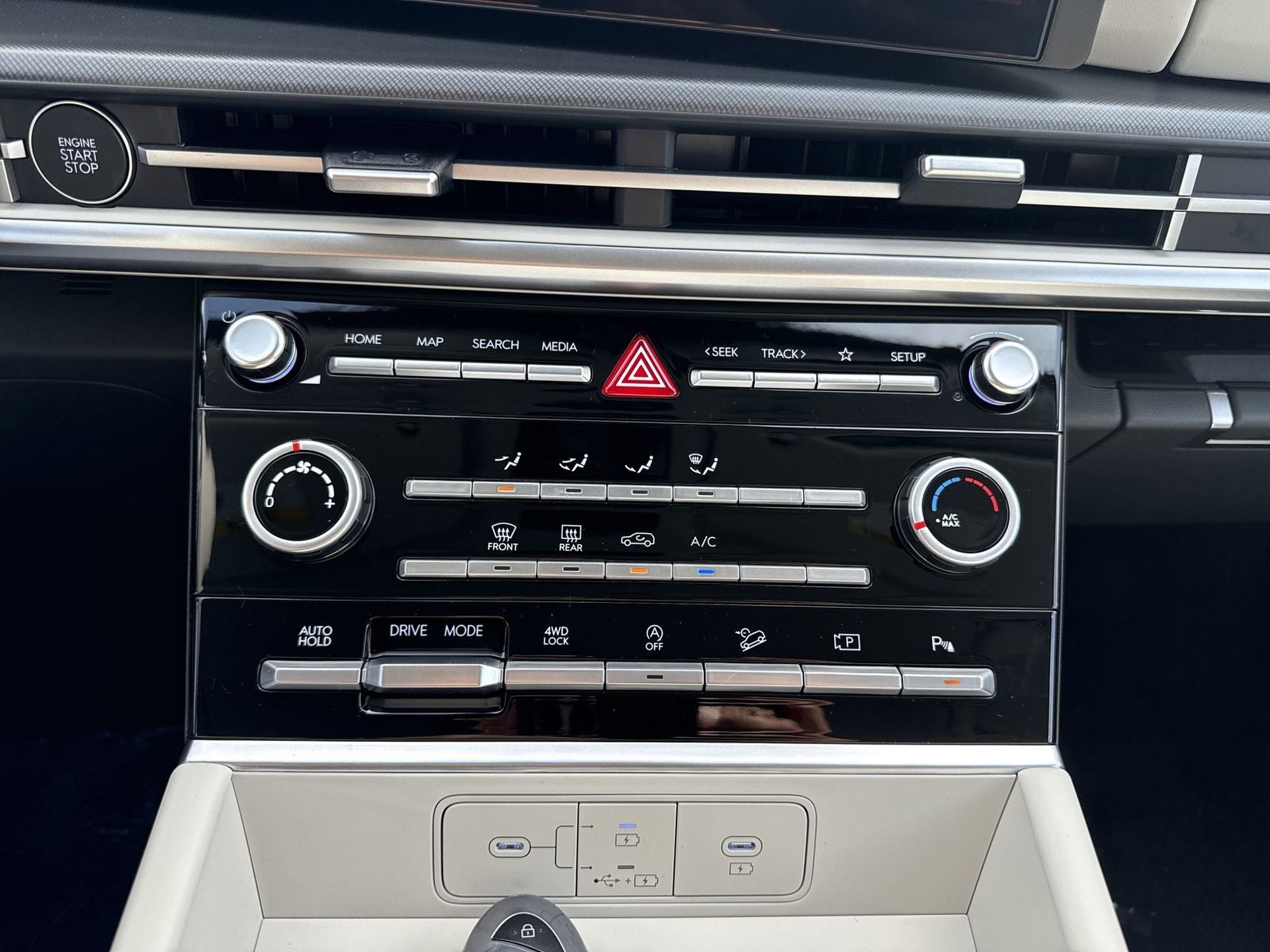 2027 Hyundai SANTA FE SE